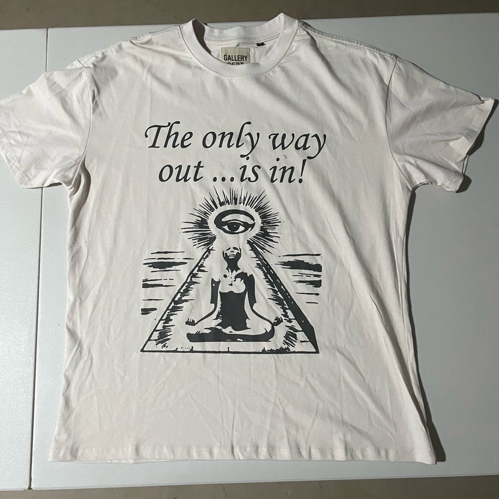 Gallery White Short Sleeve Tee with Minimalist Graphic